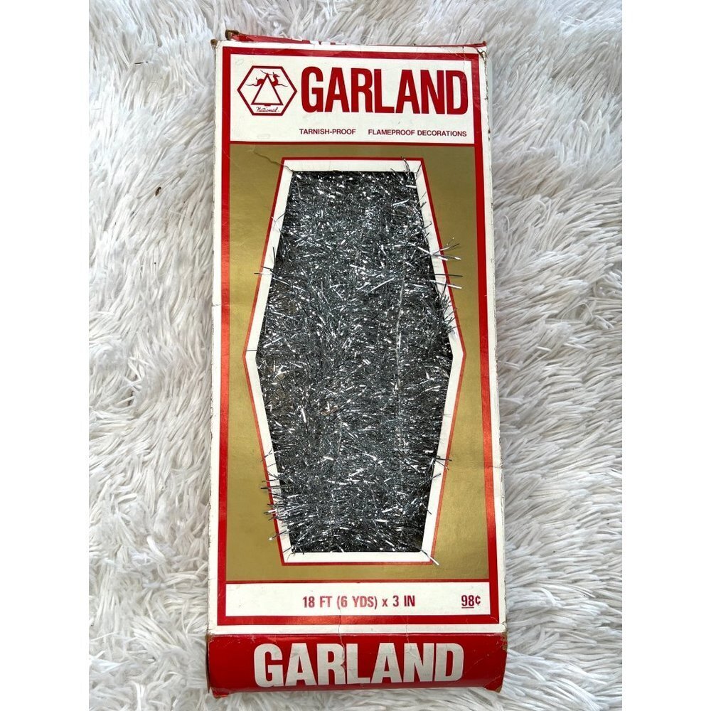 NEW in box‎ Vintage Tarnish Proof Flameproof Silver Tinsel Garland 6 yards